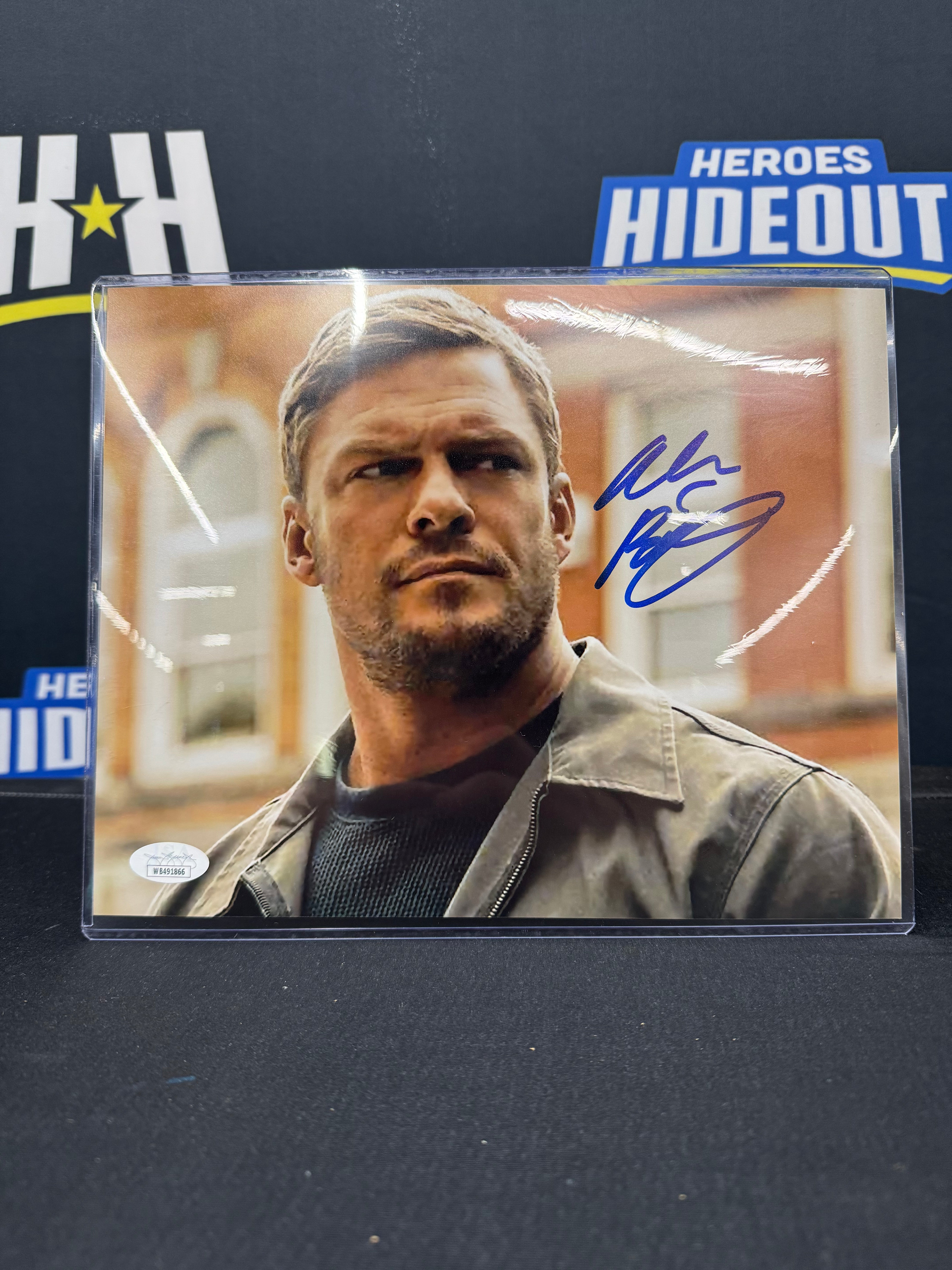 Alan Ritchson Signed 8x10 Prints